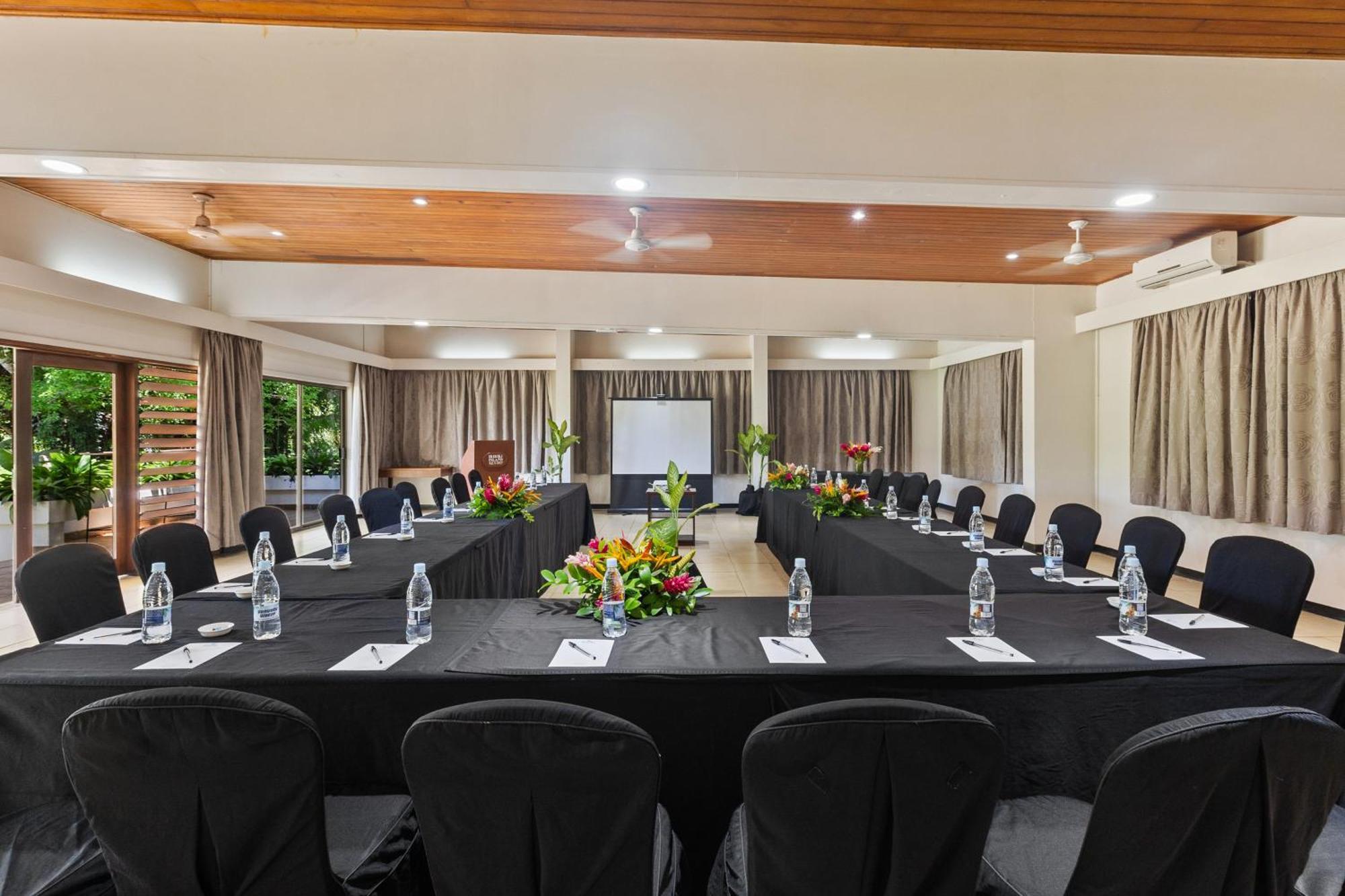 Iririki Island Resort & Spa Port Vila Exterior photo