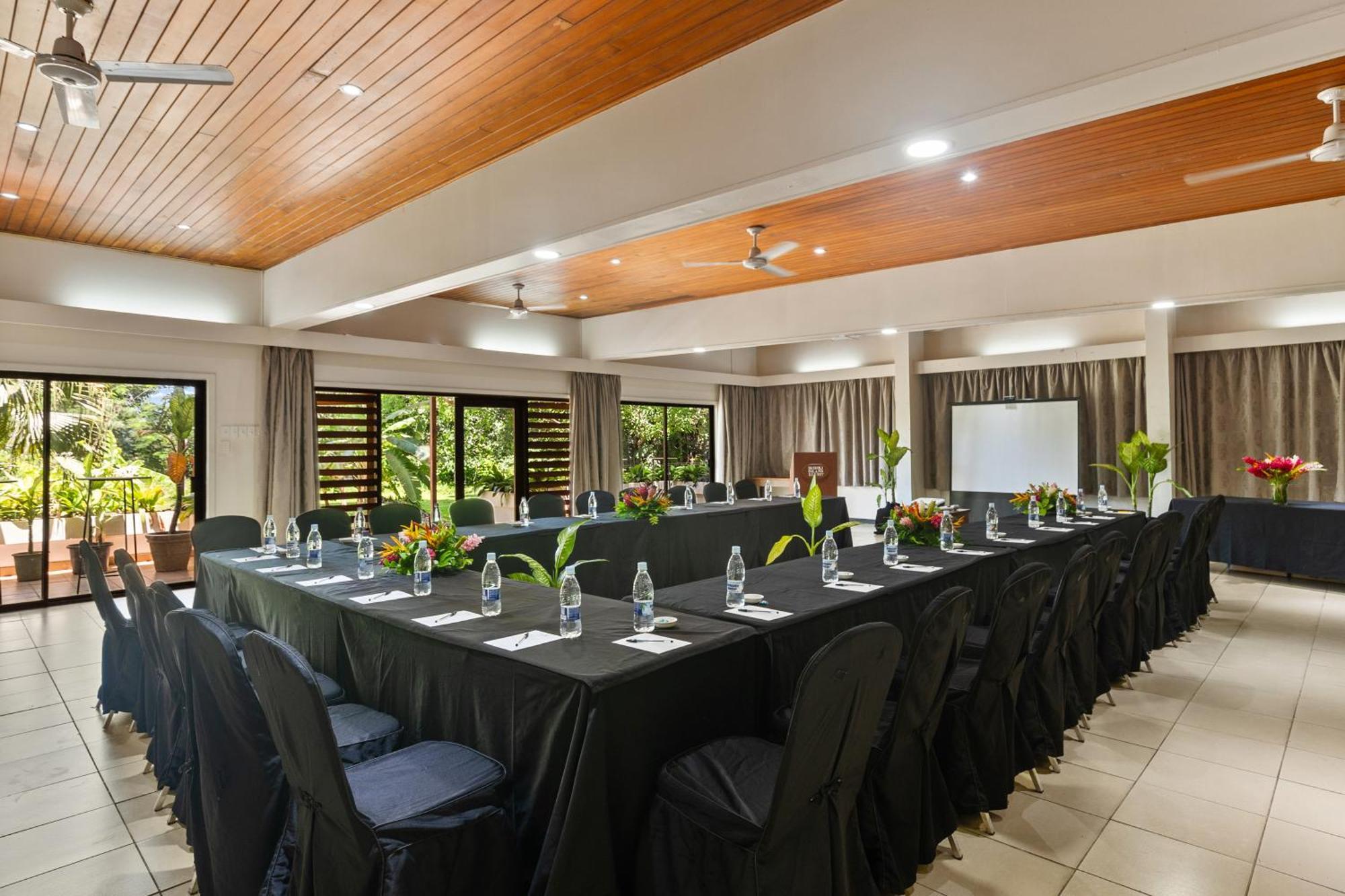 Iririki Island Resort & Spa Port Vila Exterior photo