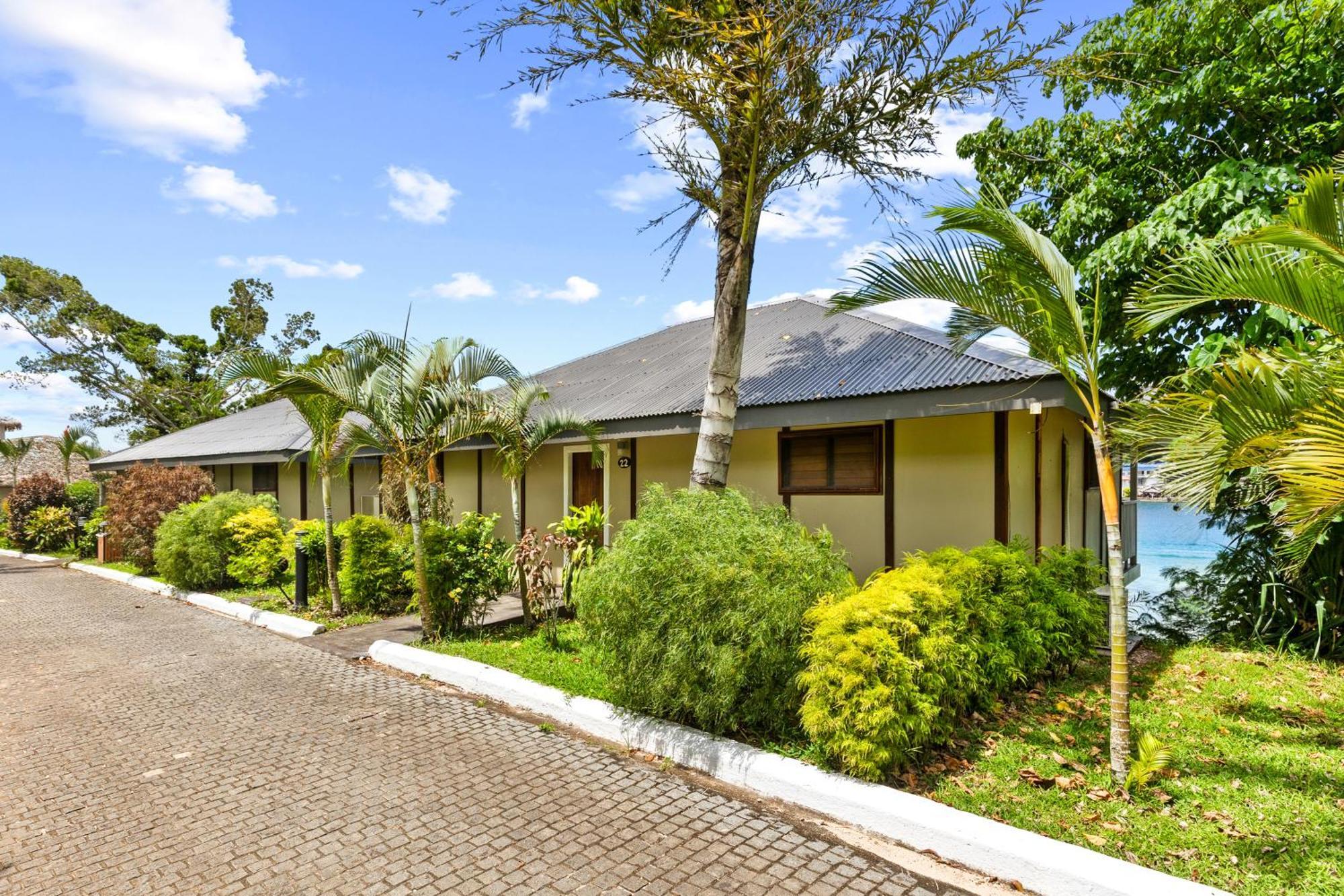 Iririki Island Resort & Spa Port Vila Exterior photo