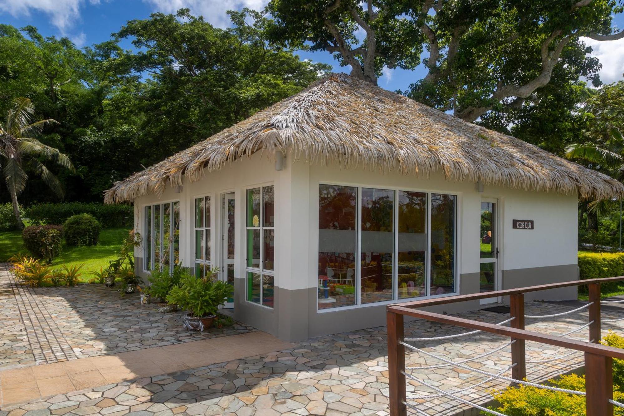 Iririki Island Resort & Spa Port Vila Exterior photo