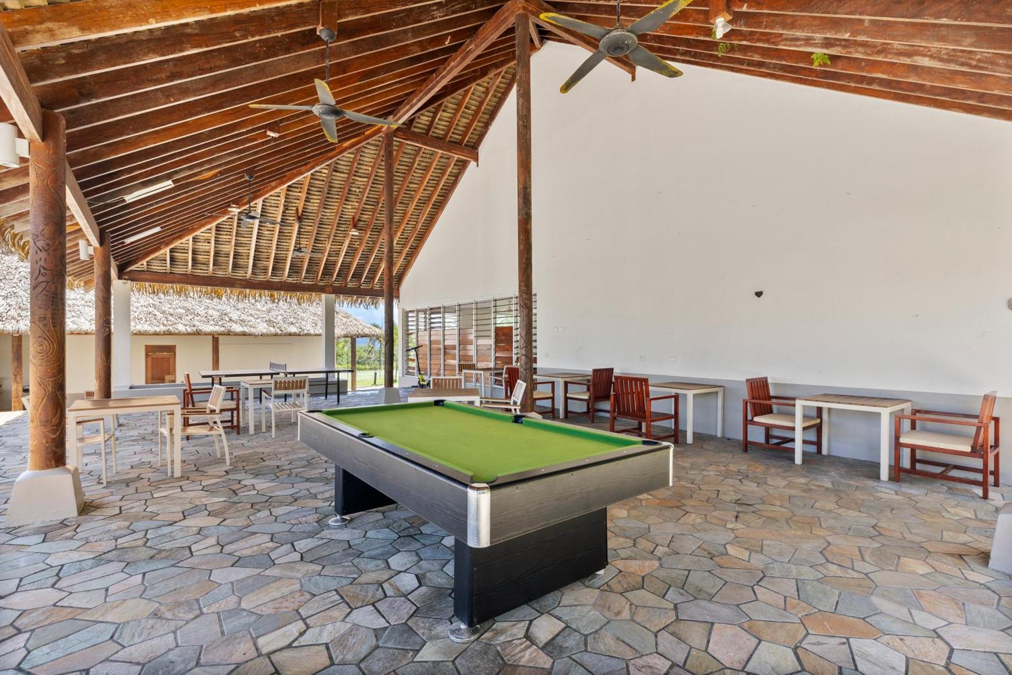 Iririki Island Resort & Spa Port Vila Exterior photo